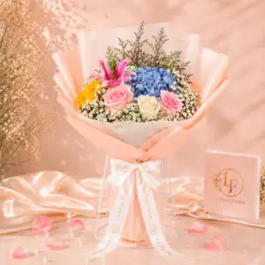 ช่อดอกไม้ ช่อดอกไม้ Le Fleur Céleste Rosée